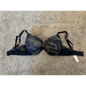 Victoria‎ Secret Pink Camo Bra